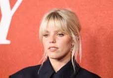 A Deep Dive Into Renee Rapp’s Deepest Lyrics